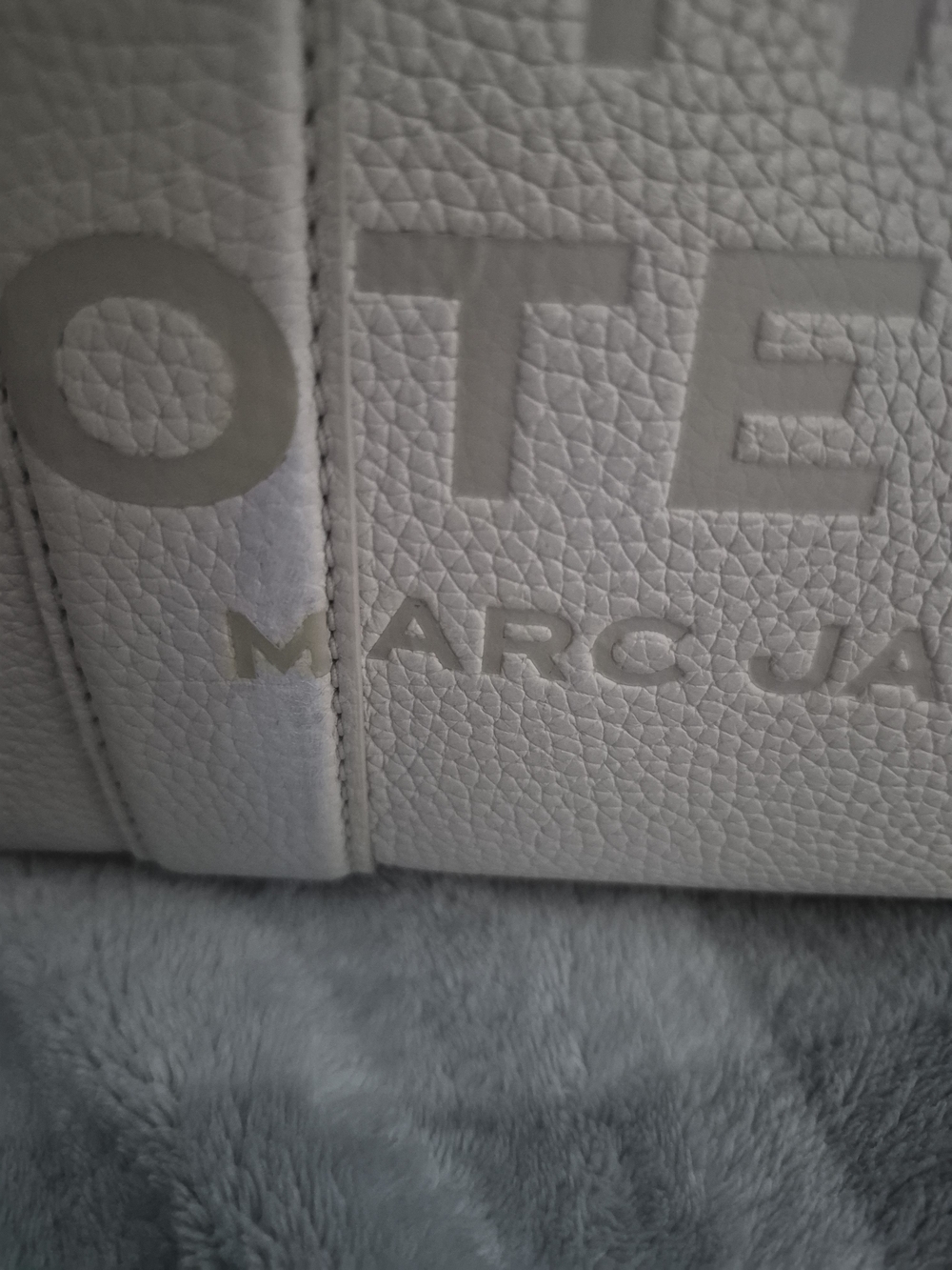 Marc Jacobs White Pebbled Leather Tote
